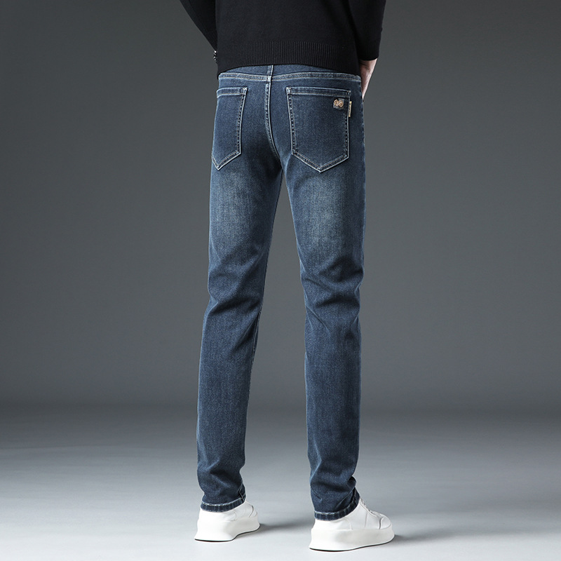 特色洗水工艺男士修身牛仔裤秋冬季新品抗皱耐磨小直筒裤时尚轻奢
