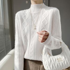 秋冬加厚羊毛衫复古麻花半高领毛衣女韩版宽松内搭针织打底衫