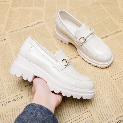 Ideamini英伦风小皮鞋女软皮2021年新款春季韩版百搭单鞋厚底乐福鞋配裙子