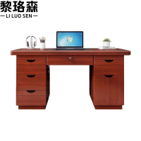黎珞森办公桌