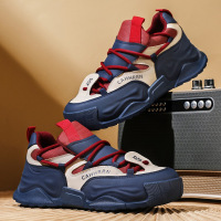 男鞋冬季潮牌高级感百搭休闲面包板鞋运动跑步厚底老爹潮鞋