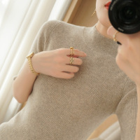 简约气质中袖上衣女修身半高领针织短袖中领半袖黑色五分袖打底衫