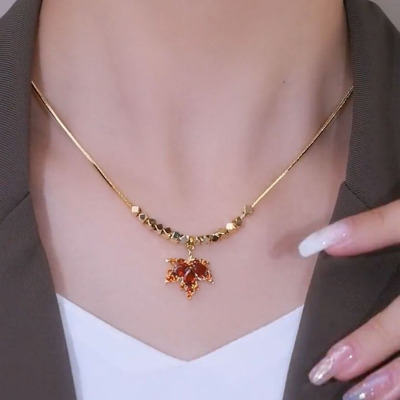 轻奢高级感红色枫叶项链ins网红锁骨链潮流时尚显白颈链配饰送女朋友老婆情人节七夕生日礼物