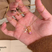 甜酷风辣妹拉丝松果十字架吊坠项链女小众高级感轻奢百搭新品配饰送女朋友老婆情人节七夕生日礼物