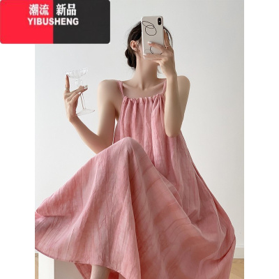 YIBUSHENG海边度假粉色吊带连衣裙女季慵懒大摆裙宽松休闲显瘦沙滩长裙子