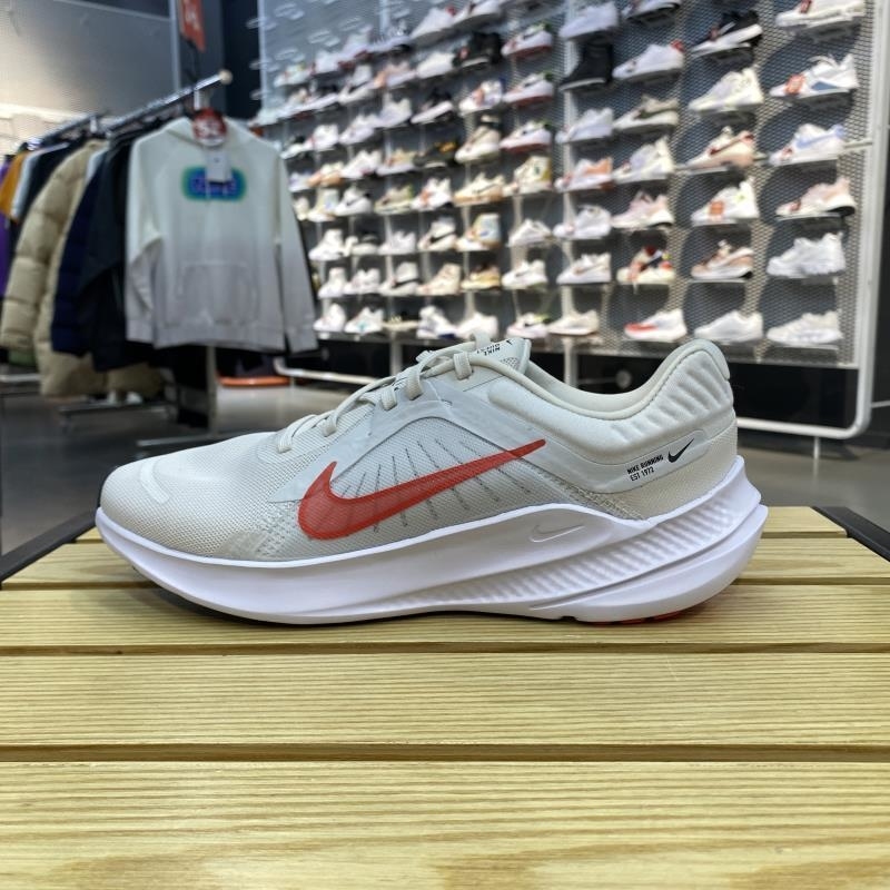 NIKE耐克跑步鞋QUEST 5轻便透气低帮男鞋运动鞋DD0204-007 D