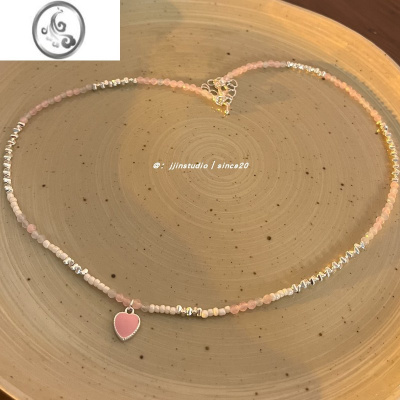 JiMi复古法式甜美少女感可爱粉色滴釉爱心串珠项链气质森系简约锁骨链
