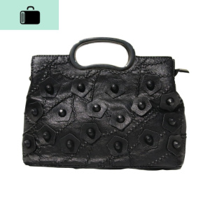 韩版皮手提包女2020新款单肩包女休闲花朵斜挎包铆钉拼接女包NEW LAKE 黑色女士单肩包 黑色