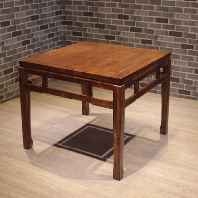 四方桌子