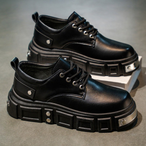 年新款轻便纯色男士秋冬季平底鞋一脚蹬男士休闲简约舒适皮鞋