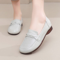 春秋季新款真皮平跟中口头层牛皮单鞋通勤复古风舒适百搭女鞋