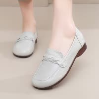 春秋季新款真皮平跟中口头层牛皮单鞋通勤复古风舒适百搭女鞋