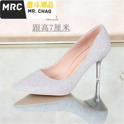 浅色高跟鞋女细跟尖头白色礼服鞋婚纱照单鞋百搭婚鞋银色伴娘鞋墨斗潮品休闲鞋