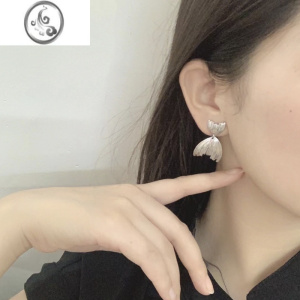 JiMi银针金属肌理感人鱼尾耳环冷淡风耳钉精致轻奢个性耳饰时尚耳丁女 金属鱼尾耳环银针高品质