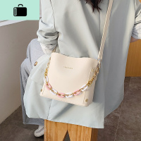 夏天流行小包包洋气女包2020新款潮时尚质感斜挎包百搭单肩水桶包NEW LAKE女斜挎包