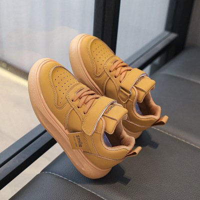 男女童时尚魔术贴运动鞋