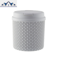 北欧床头迷你桌面小号垃圾桶家用带盖茶几简约创意个性可爱桌上女 三维工匠