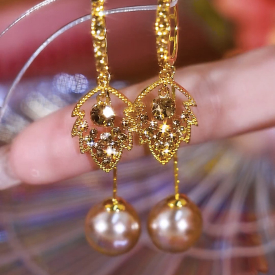 秋冬咖色镶钻叶子流苏耳扣时尚高级感珍珠耳环女轻奢气质耳饰送女朋友老婆情人节七夕生日礼物