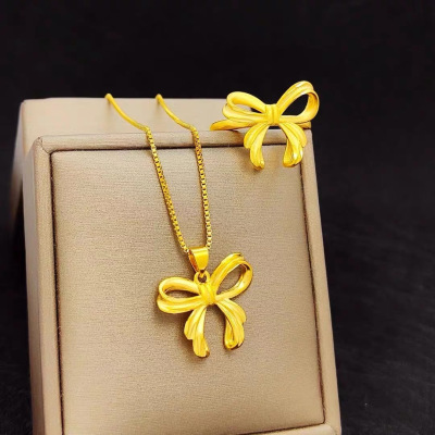 时尚仿黄金蝴蝶结吊坠项链女镀越南沙金细锁骨链久不掉色婚庆首饰送女朋友老婆情人节七夕生日礼物