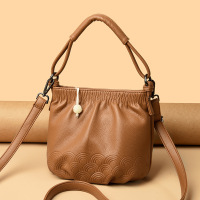 包包女包新款斜挎包水桶包 大气时尚妈妈包女单肩包