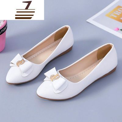 尗卡软皮尖头单鞋女2020款平底工作休闲鞋软底浅口一脚蹬豆豆鞋女潮