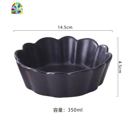 陶瓷创意花瓣碗水果沙拉甜品小吃碗干果盘子北欧风家用可爱哑光碗 FENGHOU 黑色花瓣状陶瓷碗