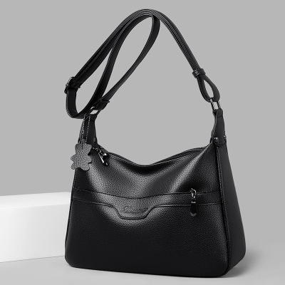 包包新款时尚中老年女士单肩腋下包简约大容量休闲软皮斜挎包