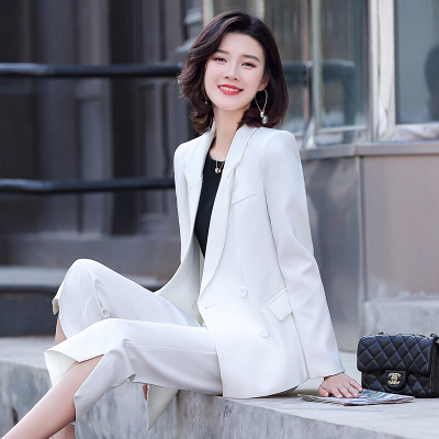 岚心云白色小西装外套女2020春秋新款韩版休闲西服上衣女时尚英伦风套装