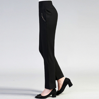 迪鲁奥(DILUAO)高端轻奢中年女春秋妈妈秋装2021新款中老年高腰弹力裤子时尚百搭休闲长裤 黑色