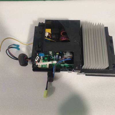 帮客材配 全新原装 P0970100796 IVH- 72YC3W 外机主板 收前务必验货