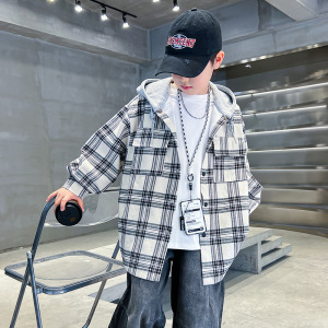 男童格子外套春秋款2026新款中大童春季上衣炸街儿童长袖连帽衬衫