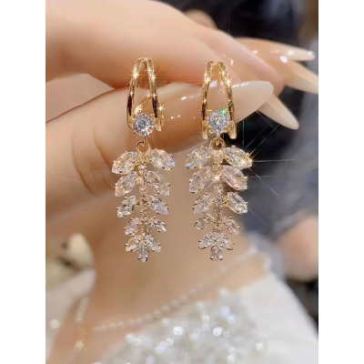 小众设计微镶钻叶子流苏耳坠气质轻奢锆石树叶耳环高级感重工耳饰送女朋友老婆情人节七夕生日礼物