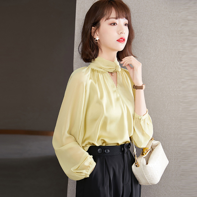 伊努特法式衬衫女设计感小众2021年春装新款时髦别致上衣高档缎面雪纺衫