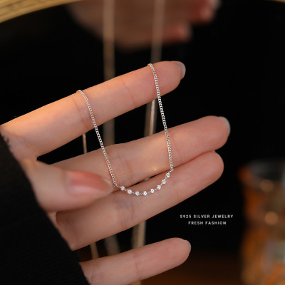 s925纯银一字微笑锆石项链女简约轻奢高级感气质小众设计感锁骨链送女朋友老婆情人节七夕生日礼物