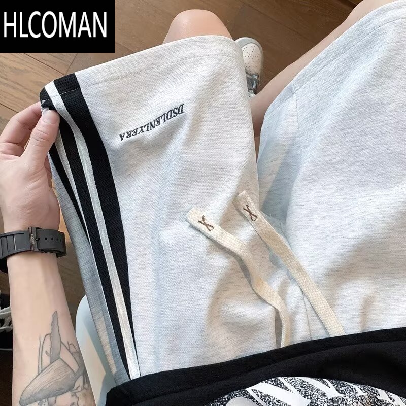 HLCOMAN美式刺绣字母运动短裤男士学生青少年夏季薄款拼接条纹休闲五分裤