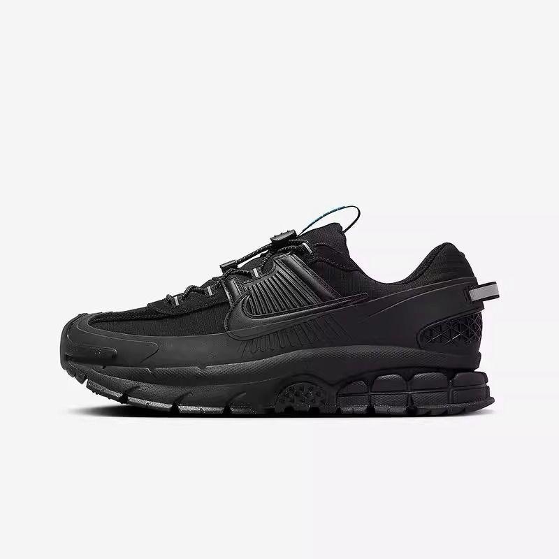 NIKE耐克休闲鞋ZOOM VOMERO ROAM低帮男鞋运动鞋FV2295-002 C