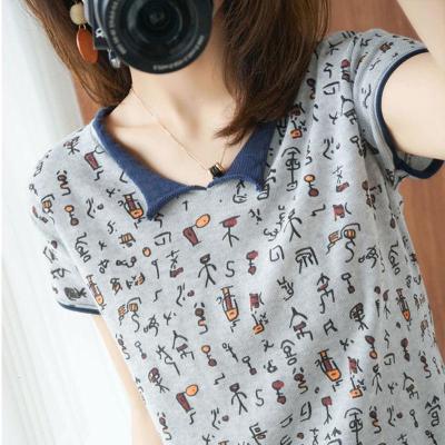短袖大码女装2021夏季新款复古碎花V领T恤女宽松民族风上衣威珺