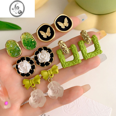 JiMi可爱奶黄色栀子花耳钉女夏季小清新耳环小众设计感耳坠高级感耳饰