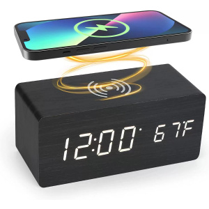 2023新款闹钟创意木质电子时钟家居摆件静音桌面充电数字学生智能床头夜光钟表简约手机无线充电