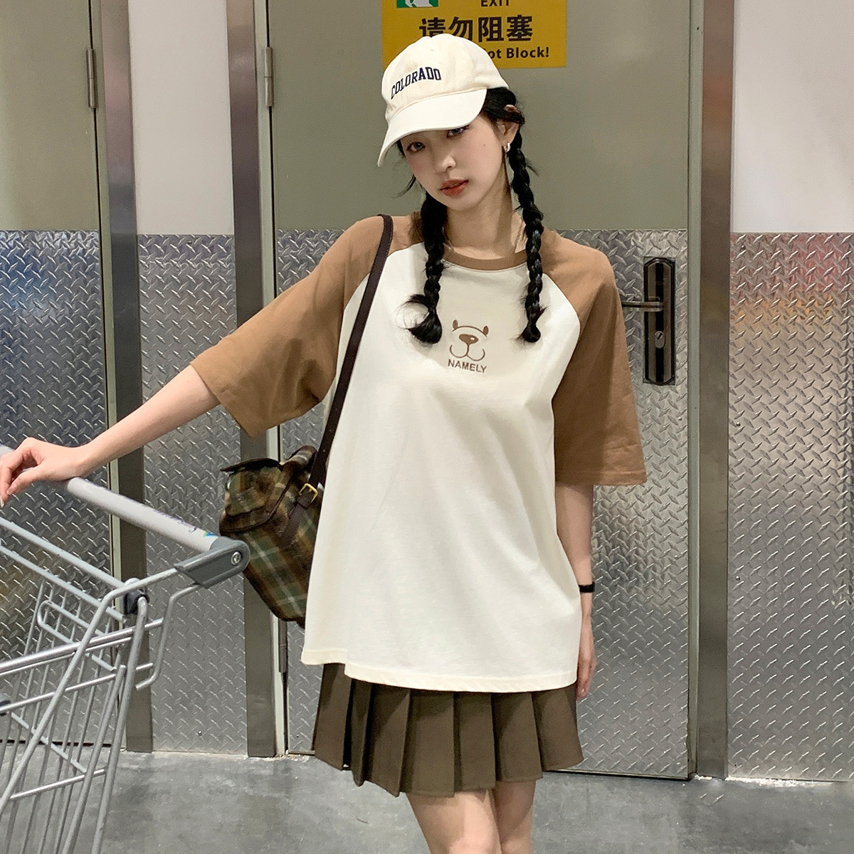 [2.5折价46元]唐狮女圆领插肩袖前胸小熊图案短袖T恤百搭减龄气质韩版潮流