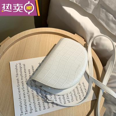 NEWLAKE包包2021新款潮流行小众马鞍包百搭质感斜挎小包简约网红单肩女包女斜挎包