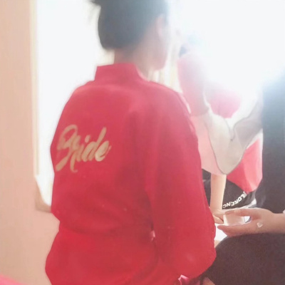 米魁新娘晨袍婚礼化妆袍伴娘团睡袍派对仿真丝冰丝长浴袍浴衣烫金字母