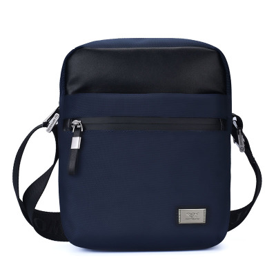 七匹狼(SEPTWOLVES)单肩包男士防水牛津布斜挎包帆布包包背包休闲牛津布包