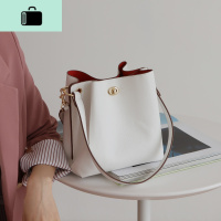 小包包女2020新款韩版时尚复古锁扣水桶包ins网红百搭单肩斜挎包NEW LAKE女斜挎包