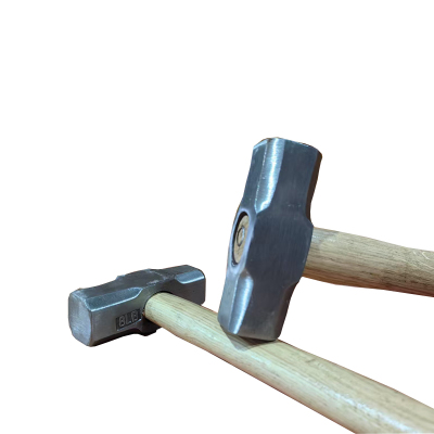 木柄锤