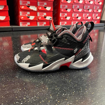 NIKE耐克篮球鞋ORDAN WHY NOT ZER0.3 (GS)青少年鞋CD5804-006 D