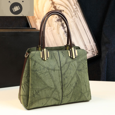 真皮妈妈款女包2020新款流行大气中老年女士包包大容量手提斜挎包艾狄伊娃手提包