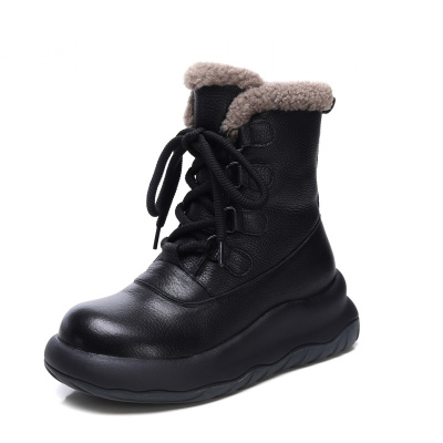 头层牛皮女雪地靴冬款新款保暖羊羔毛百搭防滑不累脚马丁靴