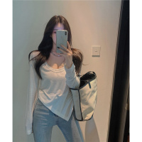 T恤女修身性感低领白色洋气长袖内搭打底衫秋季新款修身上衣