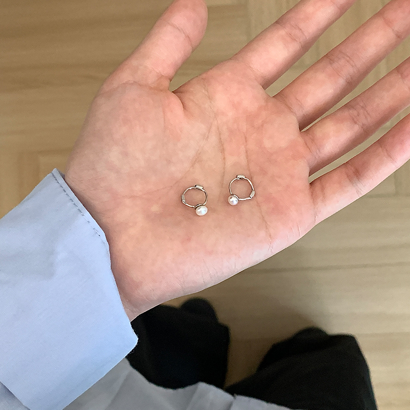 s925纯银天然珍珠耳环小巧精致养耳洞气质耳扣睡觉免摘耳骨钉送女朋友老婆情人节七夕生日礼物